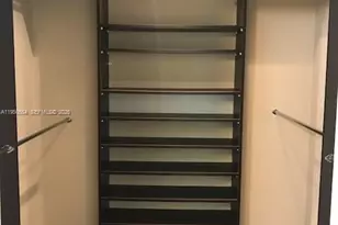 337 Ives Dairy Rd, Miami, FL 33179 - Photo 27