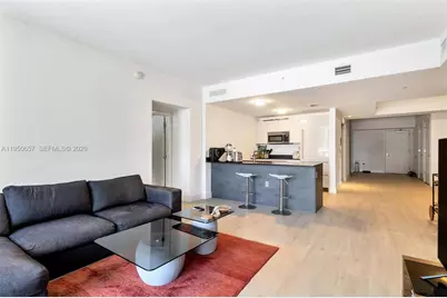 1010 Brickell Ave #1404, Miami, FL 33131 - Photo 9
