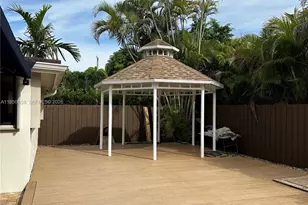 8035 SW 89th Ct, Miami, FL 33173 - Photo 29