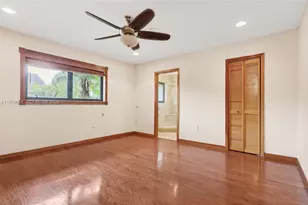 8035 SW 89th Ct, Miami, FL 33173 - Photo 17