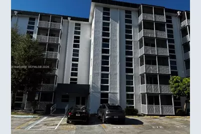 16950 W Dixie Hwy A628 Hwy #628, North Miami Beach, FL 33160 - Photo 1