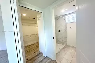 9340 Fontainebleau Blvd, Miami, FL 33172 - Photo 15