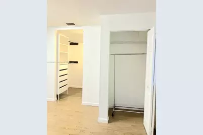 1990 NE 183rd St, North Miami Beach, FL 33179 - Photo 23