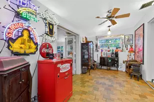 25 NW 104th St, Miami Shores, FL 33150 - Photo 15