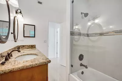 1995 N Hibiscus Dr, North Miami, FL 33181 - Photo 21