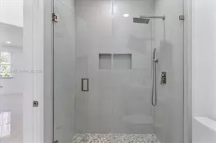 21301 NE 38th Ave, Aventura, FL 33180 - Photo 47