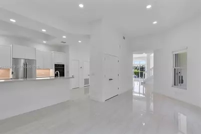 21301 NE 38th Ave #58, Aventura, FL 33180 - Photo 5