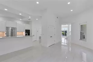 21301 NE 38th Ave, Aventura, FL 33180 - Photo 5