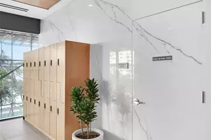 460 NE 28th St, Miami, FL 33137 - Photo 57