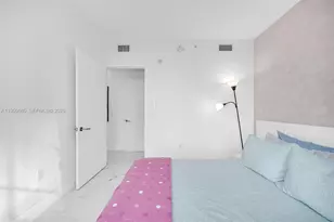 460 NE 28th St, Miami, FL 33137 - Photo 15