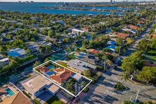 7770 Hawthorne Ave, Miami Beach, FL 33141 - Photo 1