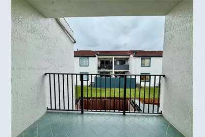 12514 NW 11th Trl #204, Miami, FL 33182 - Photo 11