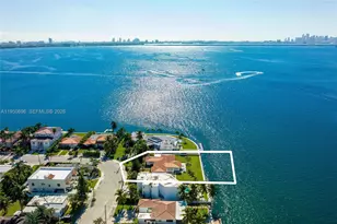 7500 W Treasure Dr, North Bay Village, FL 33141 - Photo 5