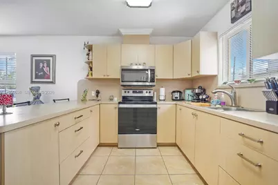 2930 SW 11th St, Miami, FL 33135 - Photo 7