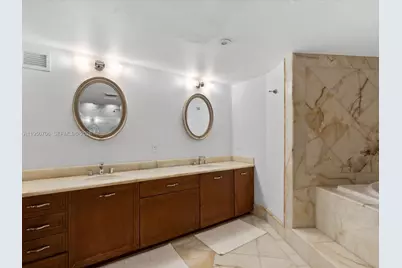 5660 Collins Ave #18A, Miami Beach, FL 33140 - Photo 39