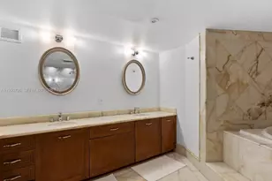 5660 Collins Ave, Miami Beach, FL 33140 - Photo 39