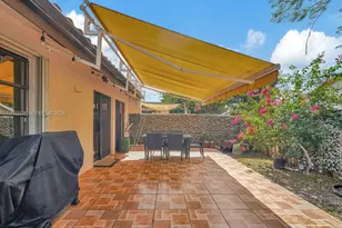 8446 SW 114th Pl, Miami, FL 33173 - Photo 13