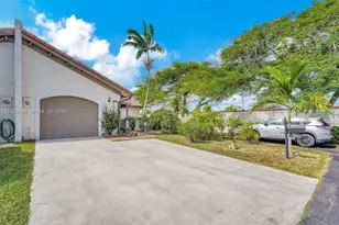 8446 SW 114th Pl, Miami, FL 33173 - Photo 17