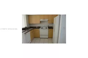 2931 NE 185th St, Aventura, FL 33180 - Photo 9