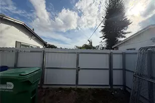 1011 NE 212th Terrace, Miami, FL 33179 - Photo 31