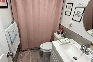 1011 NE 212th Terrace, Miami, FL 33179 - Photo 21