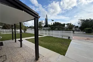 1011 NE 212th Terrace, Miami, FL 33179 - Photo 7