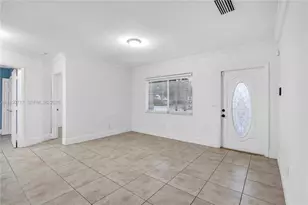 6401 Grant St, Hollywood, FL 33024 - Photo 9