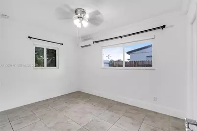 6401 Grant St, Hollywood, FL 33024 - Photo 13