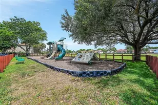 11045 Neptune Dr, Cooper City, FL 33026 - Photo 23