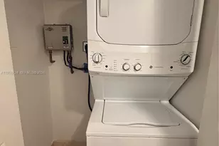 8435 Crespi Blvd, Miami Beach, FL 33141 - Photo 11