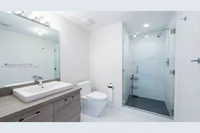 400 Sunny Isles Blvd #1421, Sunny Isles Beach, FL 33160 - Photo 21