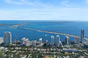 88 SW 7th St, Miami, FL 33130 - Photo 35