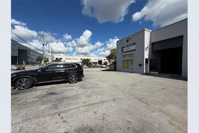 3901 W 18th Ave, Hialeah, FL 33012 - Photo 3