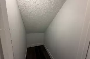 300 Gardens Dr, Pompano Beach, FL 33069 - Photo 19