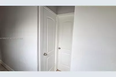 1430 NW 7th St, Fort Lauderdale, FL 33311 - Photo 11