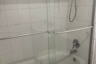 8515 Sunrise Lakes Blvd, Sunrise, FL 33322 - Photo 11