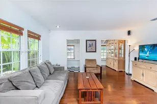 2920 SW 30th Ct, Coconut Grove, FL 33133 - Photo 9