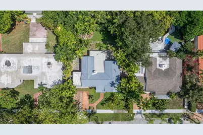 1643 Nethia Dr, Miami, FL 33133 - Photo 29