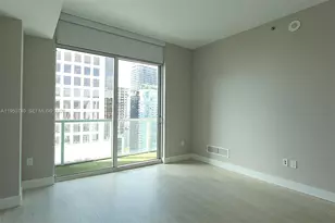 500 Brickell Ave, Miami, FL 33131 - Photo 23