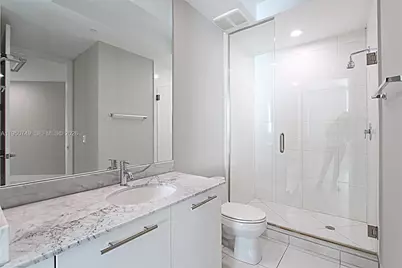 500 Brickell Ave #4110, Miami, FL 33131 - Photo 11