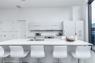 55 SW 9th St, Miami, FL 33130 - Photo 39