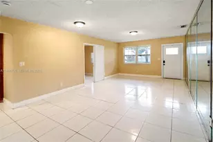 6120 SW 19th St, North Lauderdale, FL 33068 - Photo 9