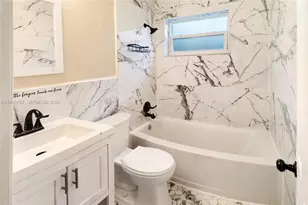 6120 SW 19th St, North Lauderdale, FL 33068 - Photo 9