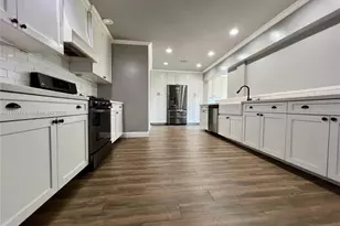 2500 NW 89th Ave, Sunrise, FL 33322 - Photo 5