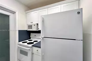 255 Sunrise Dr, Key Biscayne, FL 33149 - Photo 9