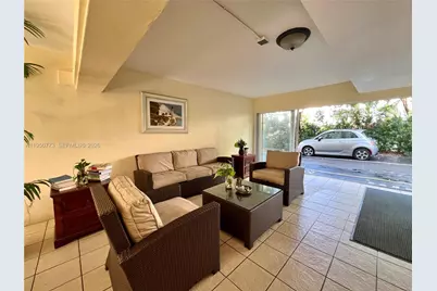 255 Sunrise Dr #308, Key Biscayne, FL 33149 - Photo 13