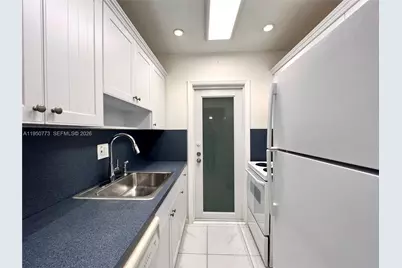 255 Sunrise Dr #308, Key Biscayne, FL 33149 - Photo 7