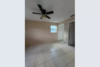 6311 SW 8th St, North Lauderdale, FL 33068 - Photo 9