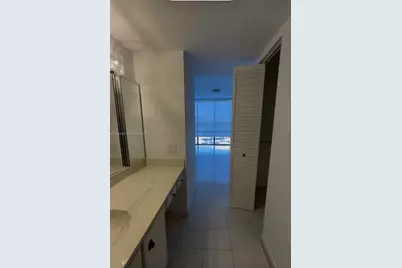 1450 Brickell Bay Dr #1604, Miami, FL 33131 - Photo 21