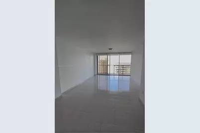 1450 Brickell Bay Dr #1604, Miami, FL 33131 - Photo 7